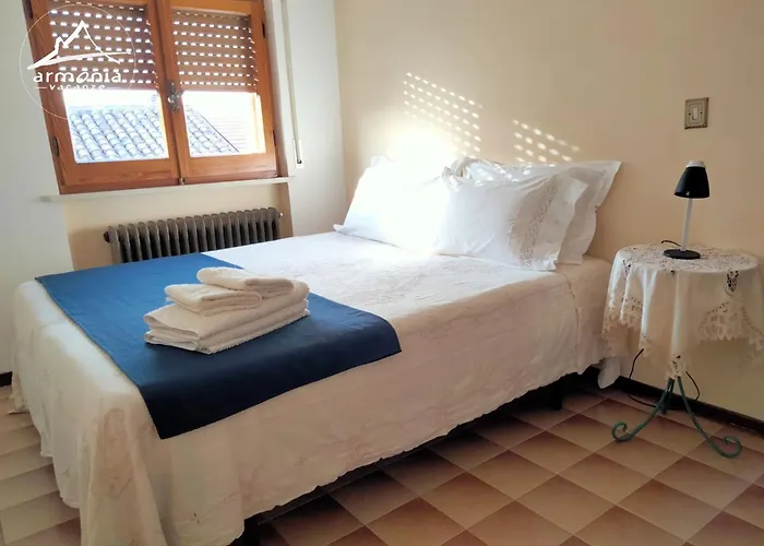 In Borgo Con Vista Mare Rc23