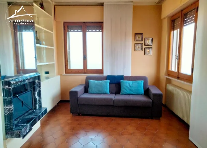 In Borgo Con Vista Mare Rc23